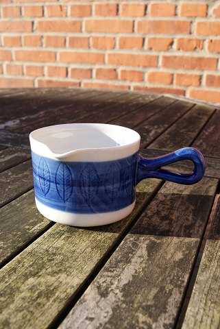 Blue Koka Swedish porcelain, gravy boat with handle