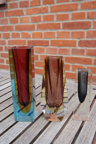Art Glass. 3 Vasen