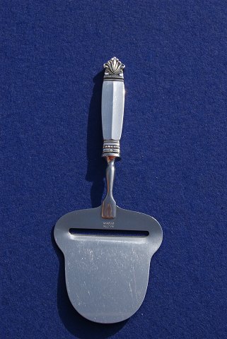 Dronning Georg Jensen sølvbestik, ostehøvl med rustfrit stål