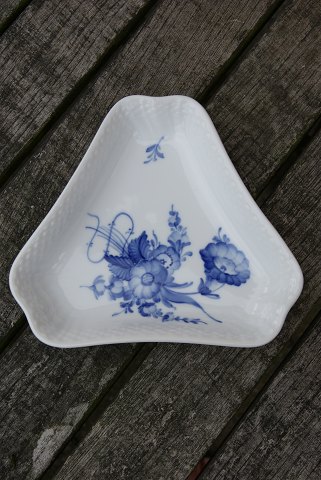Blaue Blume Geschweift dänisch Geschirr. 3-Eckige Beilagen 1881
