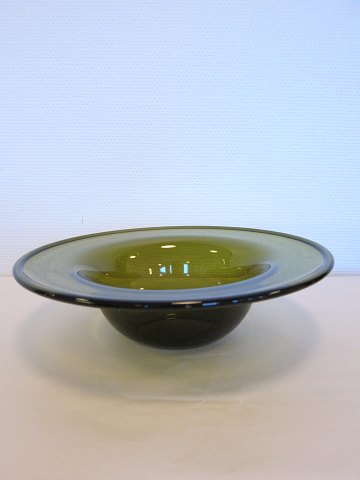 Glasschüssel, mundgeblasend, grün
D: 28cm