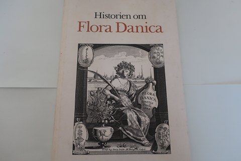 Historien om Flora Danica = (Über Flora Danica)
Udgivet af Esso
1973 
Sideantal: 65
In gutem Stande