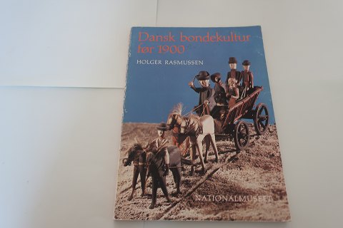 Dansk Bondekultur før 1900
Af Holger Rasmussen
Udgiver: Nationalmuseet
1979
Antal sider: 92
In gutem Stande