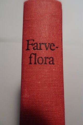 Farve Flora
Fra Lademanns Forlag
1974
Sideantal 399
In sehr gutem Stande