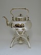 Lundin Antique 
präsentiert: 
Teemaschine
Silber 
(830)bestehend 
aus ständern 
und brenner aus 
Samuel Prahl
