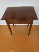 Antique oak table
Ny-restored small, antique oak table
About 1840
H: 74cm, table top: 71,5cm x 49cm