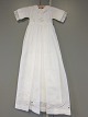 Christening robe with an underskirt
Very beautiful and old christening robe with an 
underskirt