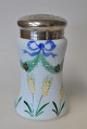 Pegasus – Kunst 
- Antik - 
Design 
präsentiert: 
Zuckerdose 
aus Opalglas 
mit 
Emaillefarbe, 
ca. 1900, 
Deutschland.