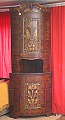 Barock
Eckschrank.
1830