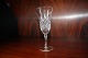 4 Weingläser.
Champagne
Glas.