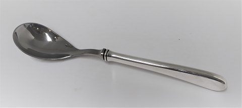 Michelsen. Ida. Serving spoon with steel. Design: Ole Hagen. Sterling (925). 
Length 22 cm.