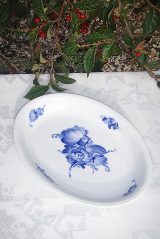 Royal Copenhagen Blaue Blume glatt Platte 8132