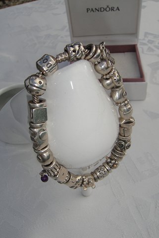 Pandora Armband