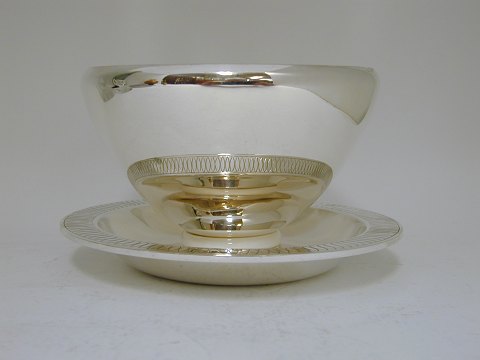 F. Hingelberg
Sauciere
Sterling (925)