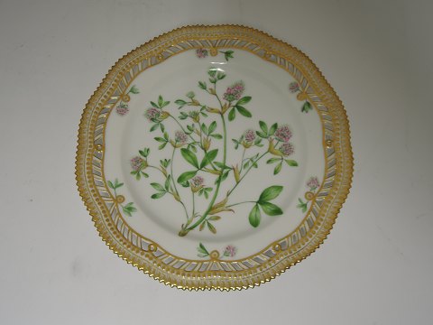 Royal Copenhagen
 flora Danica
 lunch plate
 (3554)