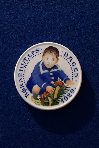 Children's Help Day's plate 1929