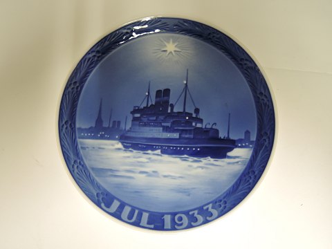 Royal Copenhagen
Christmas Plate 1933