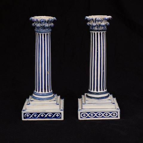 Royal Copenhagen: A pair of candle sticks. Circa 
1800. H: 26,5cm