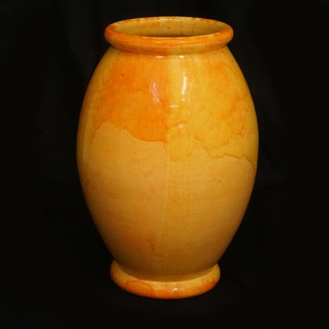 Svend Hammershøi for Kähler: A large vase uran 
glaze. Signed. H: 56cm