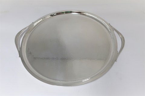 Georg Jensen
Round serving tray with handle
Design; Harald Nielsen
Model 847A