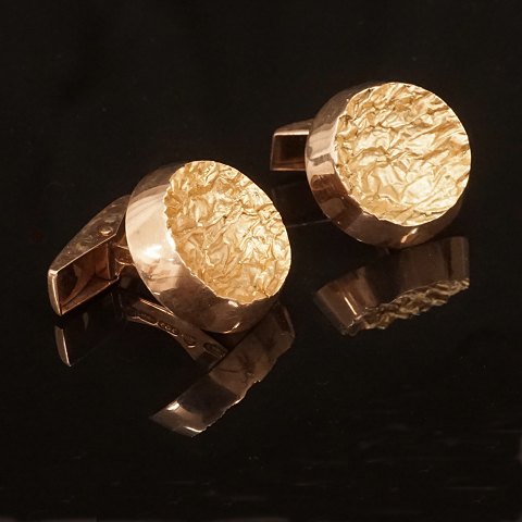 Ein Paar 14kt Gold Manschettenknöpfe. D: 1,9cm. W: 
12,7gr