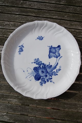 Blå Blomst Svejfet porcelæn. Runde fade med høj kant 29,5cm