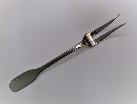 Hans Hansen. Silberbesteck. Susanne.  Fleischgabel. Sterling (925). Länge 20,3 
cm.