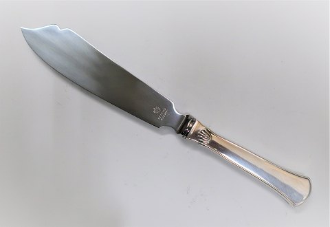 Hans Hansen. Silberbesteck . (830). Hans Hansen Silber No. 5. Kuchenmesser. 
Länge 26 cm.