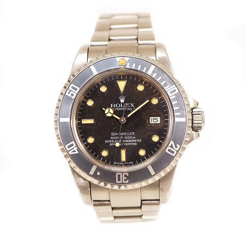 Rolex Seadweller tropic dial ref. 16660. Box & 
papers. Dated 22.12.1986. D: 40mm