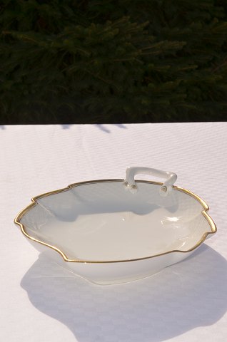 Bing & Grondahl Hartmann Cake Dish  # 199