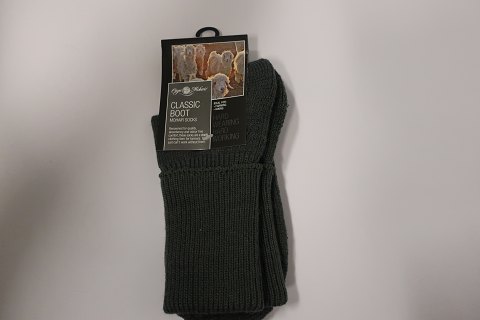 STRÜMPFE / SOCKEN aus Mohair und Merino Uld
Prima Strümpfe / Socken mit ein des högstens Gehalt von Wolle (80%) auf dem 
Markt
40% Mohair (Wolle)
40% Merino (Wolle)
20% Polyamid
Disse Model : Classic Boot (3527)
Diese Farbe: Olive / Olivfarbig