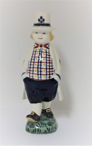 Aluminium Kinderhilfe Figur. Bauer Kind 1948 (2547). Höhe 16 cm