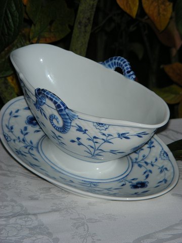 Bing & Grondahl Butterfly  Sauce boat