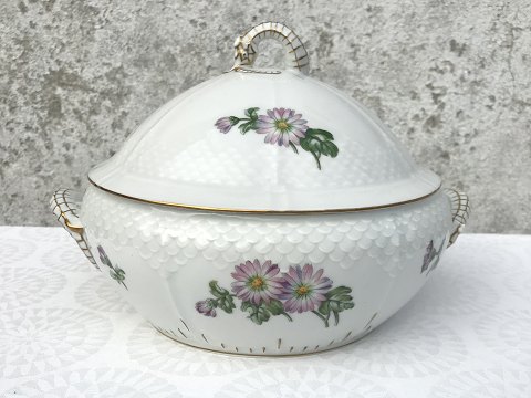 Bing & Grondahl
Chrysantheme
Terrin
# 5
* 975kr