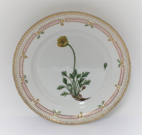 Royal Copenhagen Flora Danica. Mittagessen Platte. Entwurf # 3550. Durchmesser 
22 cm. (1 Wahl). Papaver nudicaule L