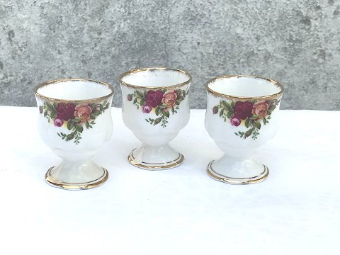 Royal Albert
Old country roses
Eierbecher
* 150 DKK