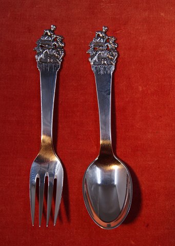 The swineherd children's cutlery of Danish solid silver. Set spoon & fork