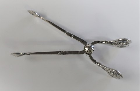 Georg Jensen. Sølvbestik (925). Sukkertang. Længde 9,5 cm.