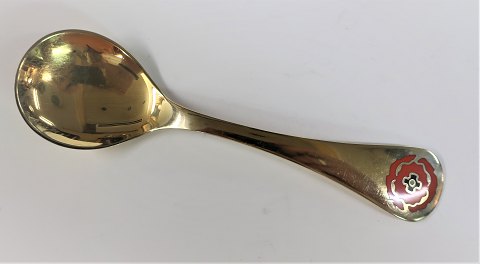 Georg Jensen. Jahr Löffel 1994 aus Sterlingsilber vergoldet. Länge 15 cm.