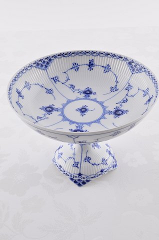 Royal Copenhagen  Blue fluted half lace Bowl on high foot 513
