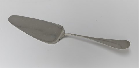 Michelsen. Ida. Tortenheber, groß. Entwurf: Ole Hagen. Sterling (925). Länge 26 
cm.