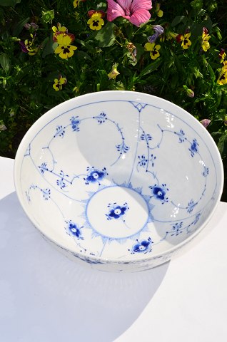 Royal Copenhagen  Blue fluted half lace Bowl 631