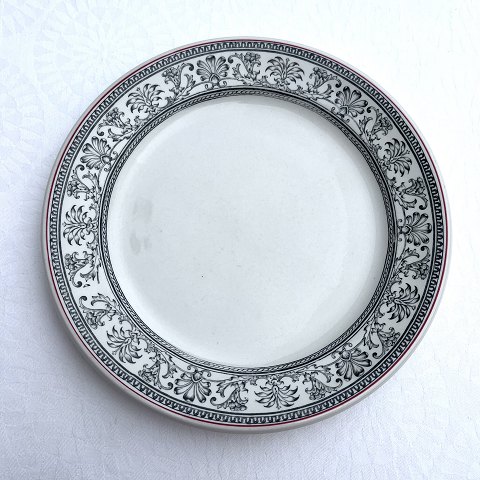 English earthenware
Ovec
Burslem
Plate
*DKK 50