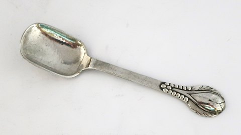 Evald Nielsen Silberbesteck Nr. 3. Silber (830). Marmeladenlöffel. Länge 14,6 
cm.