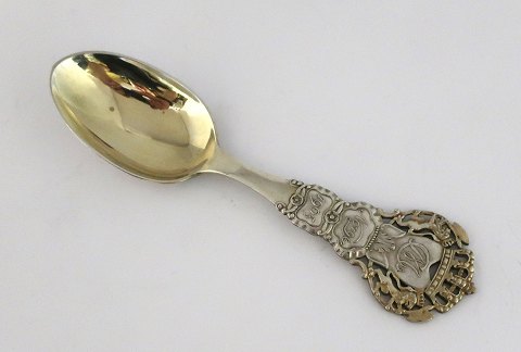 Michelsen. Silver commemorative spoon from 1905 (830). Prince Carl (Haakon Vll), 
King of Norway, 20 Nov. 1905. Design Hans Tegner.