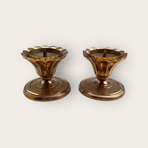 Brass candlesticks
Cawa
Set for wide lights
*DKK 400