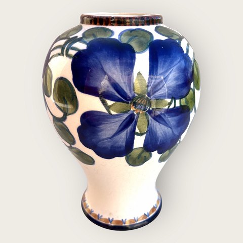 Aluminia
Clematis-Vase
#201/ 394
*800 DKK