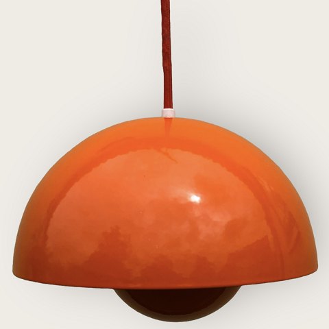 Lamps, pendant lamps