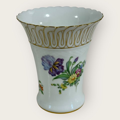 B&G: Saxon flower