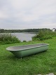 Bath (tub) made of zinc and green (painted) 
The bath is with a plughole and a plug in a chain (please look at the photos)